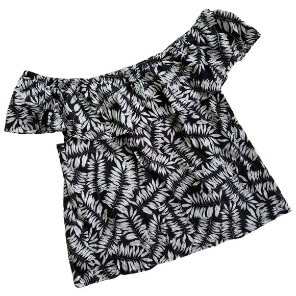 1.STATE off the shoulder ruffle leaf print blouse top black cream Size XL NEW - Picture 7 of 7
